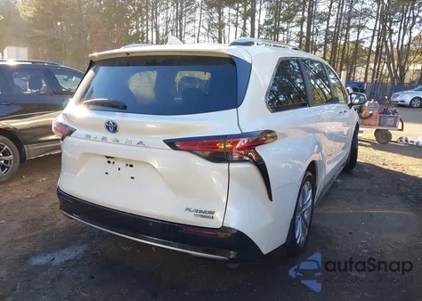 2021 Toyota Sienna Platinum z USA, uszkodzony, nr VIN 5TDERKEC8MS008585
